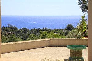 Sea view Property in Cap Bnat 