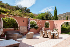 house with sea view in le Lavandou