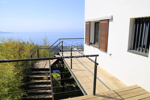 Villa with sea view in Carqueiranne