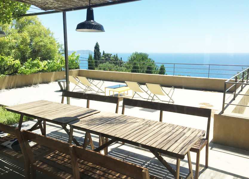 Carqueiranne - Contemporary house with sea view ... THIS VILLA HAS BEEN SOLD BY AGENCE DU REGARD