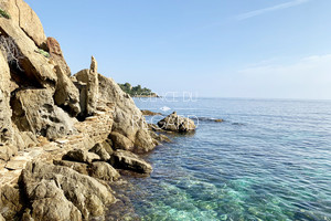 waterfront property in le Lavandou