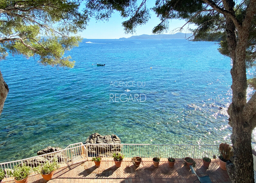 Warterfront property facing golden islands...THIS VILLA IS UNDER PURCHASE OFFER