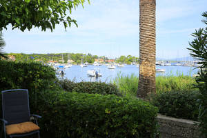 waterfront apartment for sale in Porquerolles