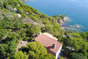 property with sea view in Cap Bnat