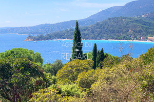 Sea view plot in Cap Ngre le Lavandou