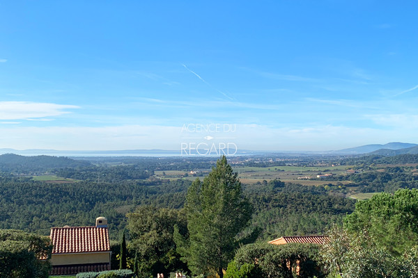 House with sea view in la Londe