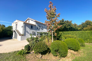 Property in Hyres