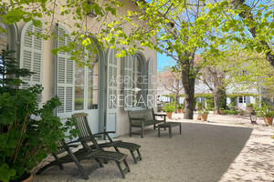 Property in Hyres
