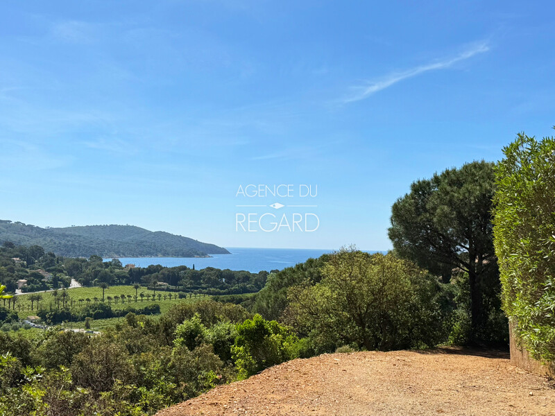 Gigaro, with sea view and beach