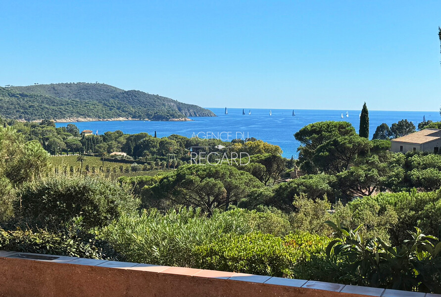 Gigaro, with sea view and beach