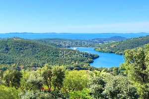 property with sea view in Bormes les Mimosas