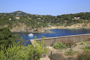 Waterfront property in Cap Bénat