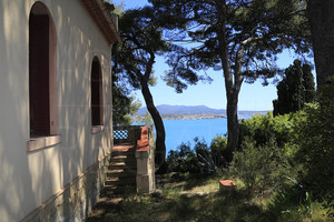 Villa with sea view in Sanary sur mer